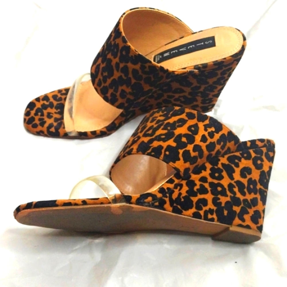 Steven animal print wedges sz 7.5 slipon shoes.